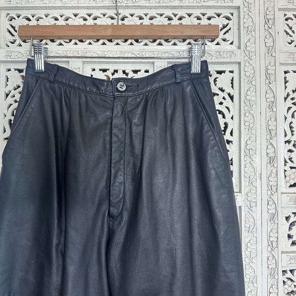 Vintage High Waisted Black Leather Grunge Motorcycle Biker Pants Sz Small - Picture 5 of 10